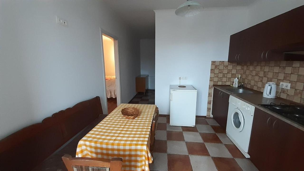 Apartment Na Saharova Ivano-Frankivszk Kültér fotó